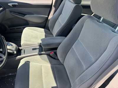 2011 Honda Civic, $9990. Photo 5