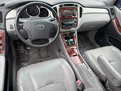 2006 Toyota Highlander, $6990. Photo 10