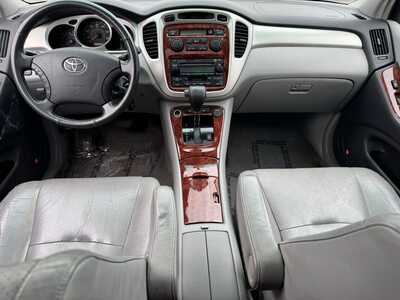 2006 Toyota Highlander, $6990. Photo 11