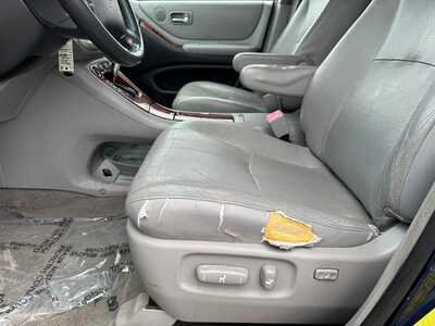 2006 Toyota Highlander, $6990. Photo 4