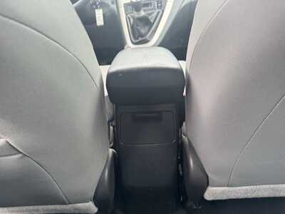 2010 Toyota Matrix, $8490. Photo 8