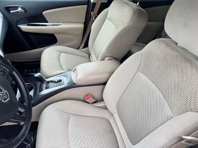 2017 Dodge Journey, $13490. Photo 5