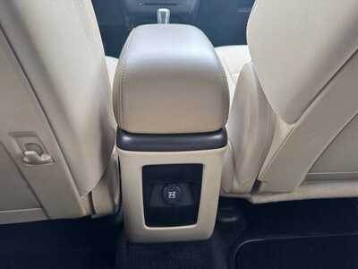 2017 Dodge Journey, $13490. Photo 9