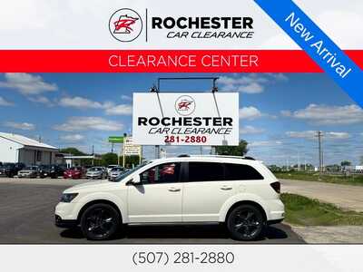 2020 Dodge Journey, $13490. Photo 1