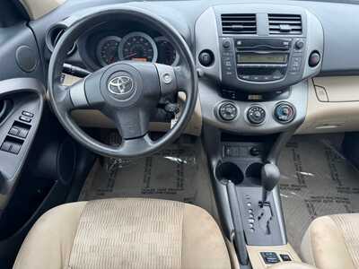2011 Toyota RAV4, $7791. Photo 11
