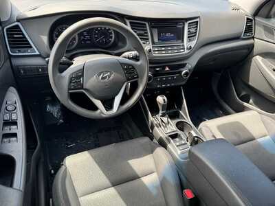 2017 Hyundai Tucson, $11299. Photo 10