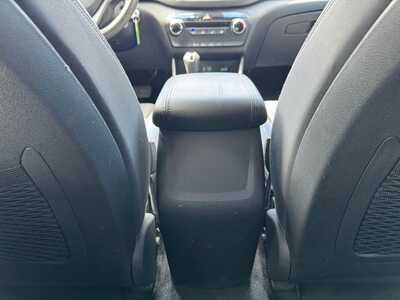 2017 Hyundai Tucson, $11299. Photo 9