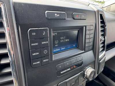2016 Ford F150 Crew Cab, $16290. Photo 2