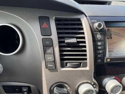 2013 Toyota Tundra, $11990. Photo 12