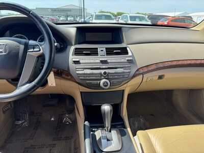 2008 Honda Accord, $5599. Photo 2