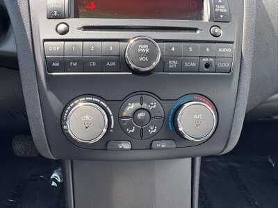 2012 Nissan Altima, $6990. Photo 11