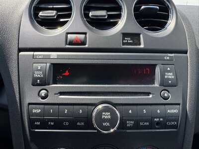 2012 Nissan Altima, $6990. Photo 3