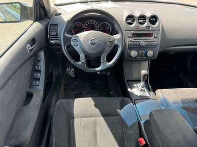 2012 Nissan Altima, $6990. Photo 9
