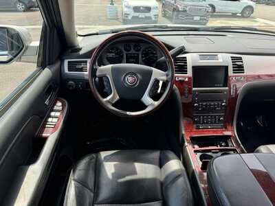 2008 Cadillac Escalade EXT, $11990. Photo 10