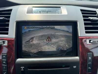 2008 Cadillac Escalade EXT, $11990. Photo 4