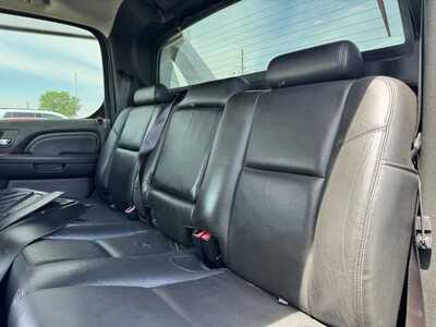 2008 Cadillac Escalade EXT, $11990. Photo 8