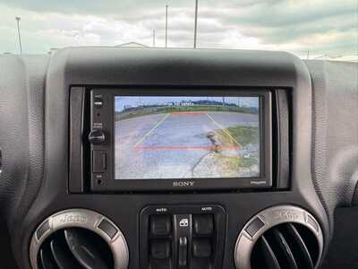 2015 Jeep Wrangler Unlimited, $15590. Photo 4