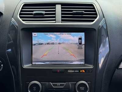 2019 Ford Explorer, $12690. Photo 4