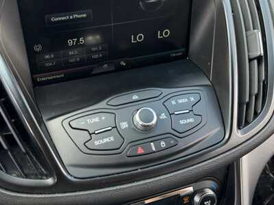 2014 Ford Escape, $6249. Photo 12