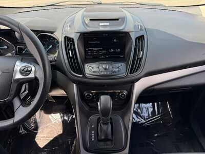 2014 Ford Escape, $6249. Photo 2
