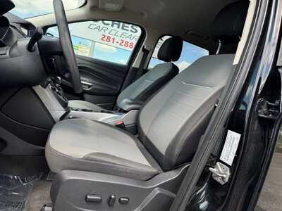 2014 Ford Escape, $6249. Photo 8