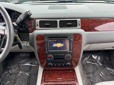 2013 Chevrolet Tahoe, $11990. Photo 2