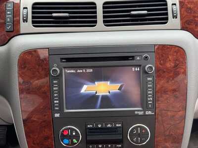 2013 Chevrolet Tahoe, $11990. Photo 3
