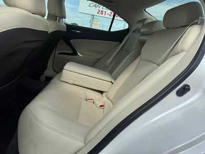 2010 Lexus IS, $10890. Photo 10