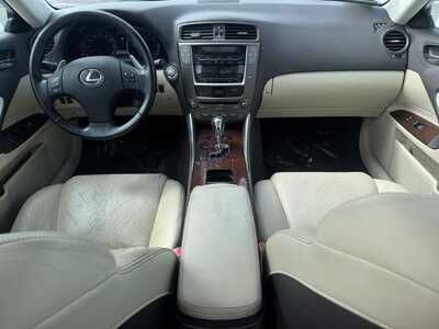 2010 Lexus IS, $10890. Photo 6