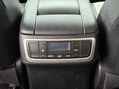 2014 Toyota Highlander, $13590. Photo 12