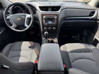 2016 Chevrolet Traverse, $10700. Photo 7