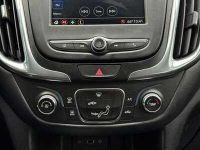 2019 Chevrolet Equinox, $11990. Photo 12