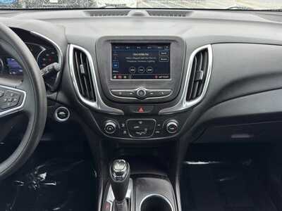 2019 Chevrolet Equinox, $11990. Photo 2