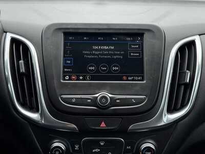 2019 Chevrolet Equinox, $11990. Photo 3