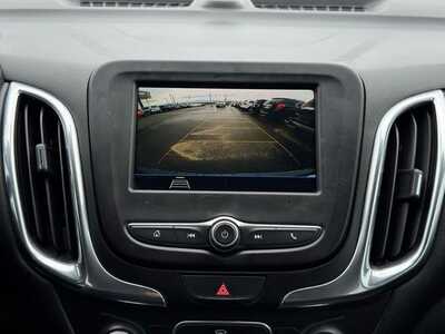 2019 Chevrolet Equinox, $11990. Photo 4