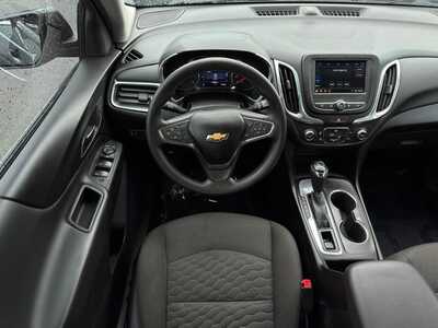 2019 Chevrolet Equinox, $11990. Photo 5