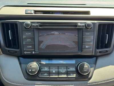 2014 Toyota RAV4, $9490. Photo 4