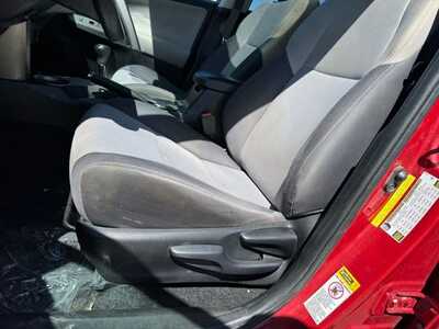2014 Toyota RAV4, $9490. Photo 9