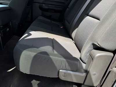 2012 Chevrolet 1500 Crew Cab, $8490. Photo 9