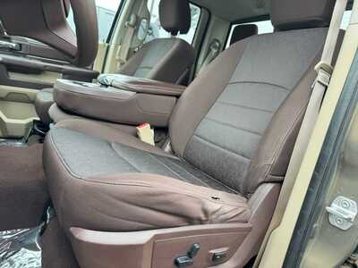 2013 RAM 1500 Crew Cab, $12490. Photo 5