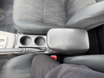 2011 Toyota Corolla, $7990. Photo 5