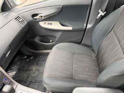 2011 Toyota Corolla, $7990. Photo 7