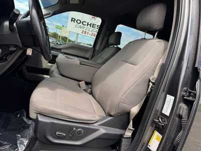 2016 Ford F-150, $15590. Photo 5