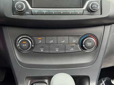 2018 Nissan Sentra, $9990. Photo 12