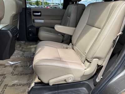 2008 Toyota Sequoia, $4990. Photo 7