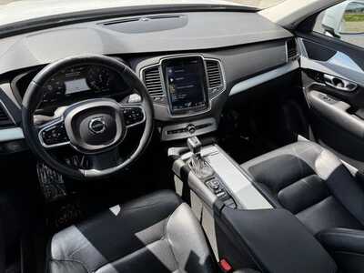 2017 Volvo XC90, $11990. Photo 11