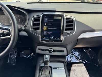 2017 Volvo XC90, $11990. Photo 2