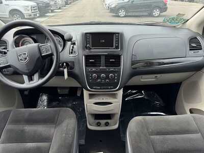 2018 Dodge Caravan, Grand, $10990. Photo 12
