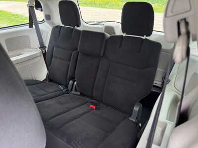 2018 Dodge Caravan, Grand, $10990. Photo 9