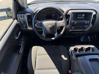 2015 Chevrolet 2500 Crew Cab, $27997. Photo 8